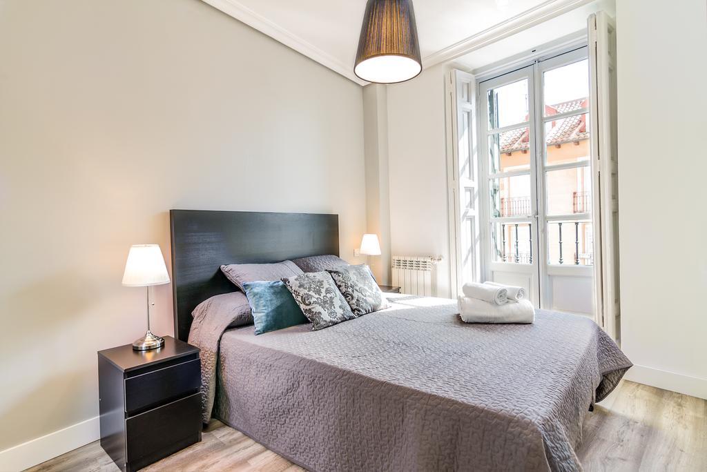 Habitat Apartments Latina Madrid Værelse billede